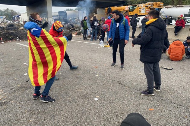 Futbol tall Tsunami Democràtic   Adrià Rovira