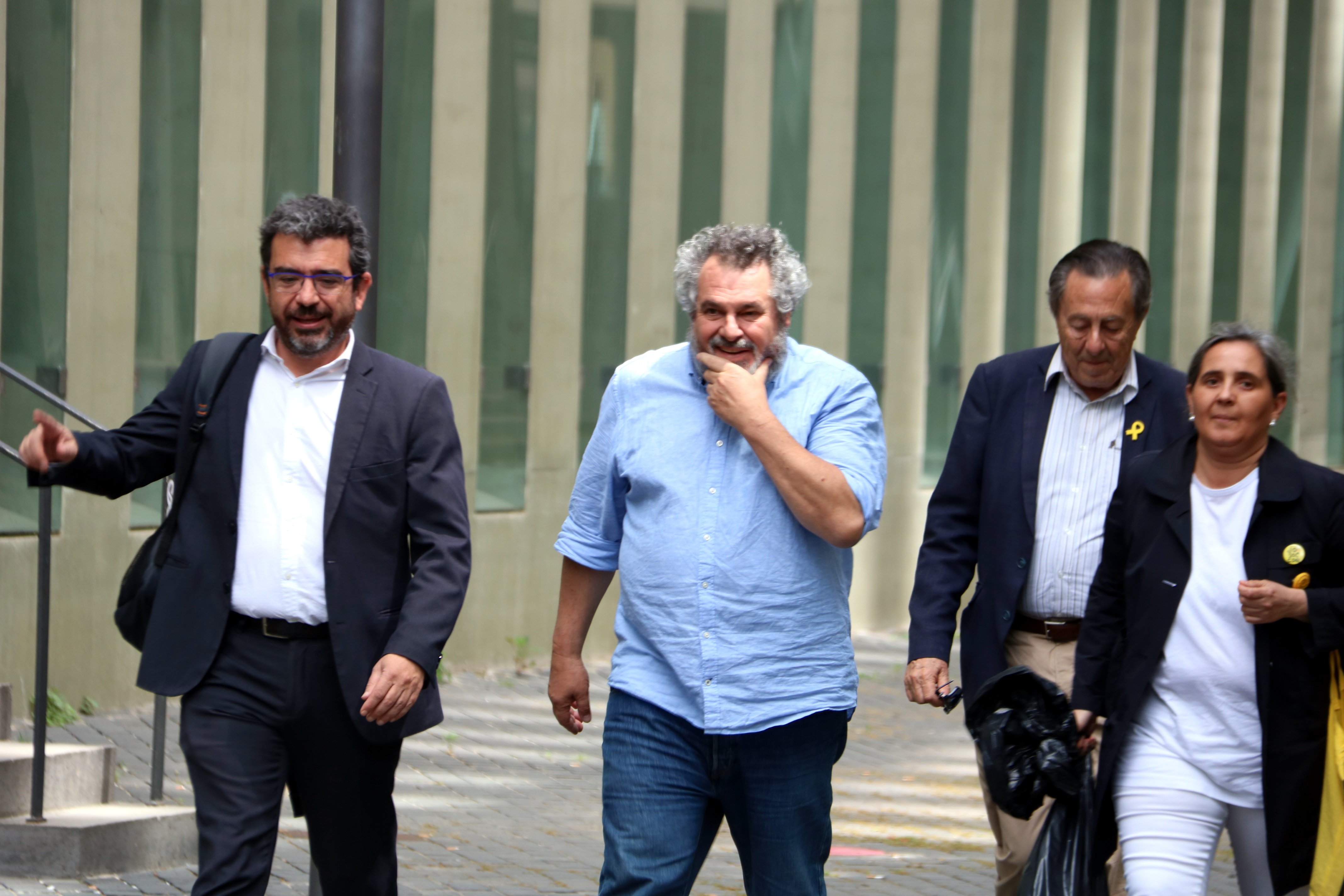 El juez vincula la trama de las subvenciones con Puigdemont