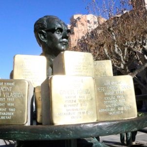 Las Stolpersteine: humildes piedras que luchan contra el olvido del Holocausto