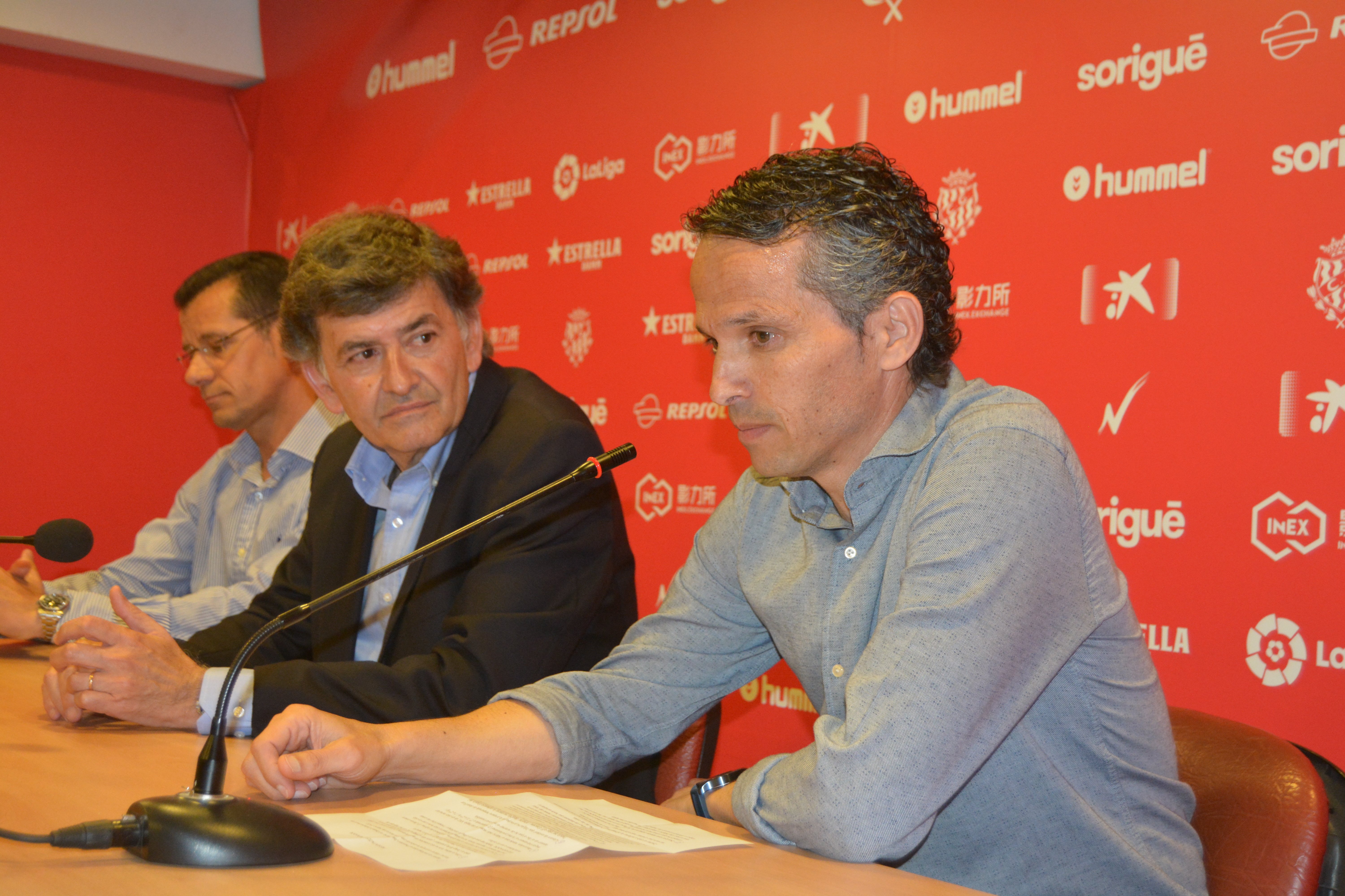 El tècnic del Nàstic de Tarragona, Xavi Bartolo, se la juga al camp del Sabadell