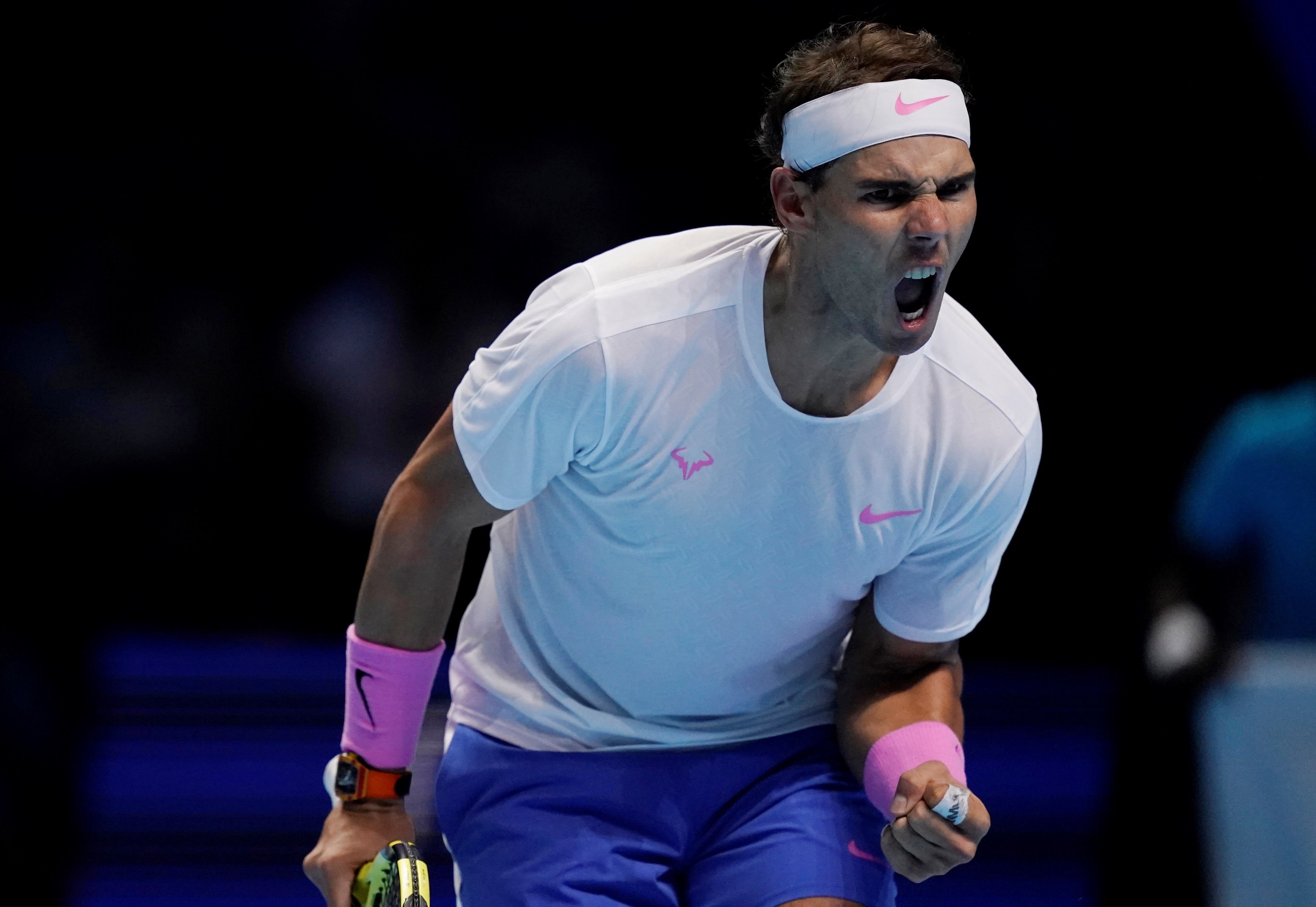 Nadal gana a Tsitsipas y tendrá que esperar para estar en las semifinales