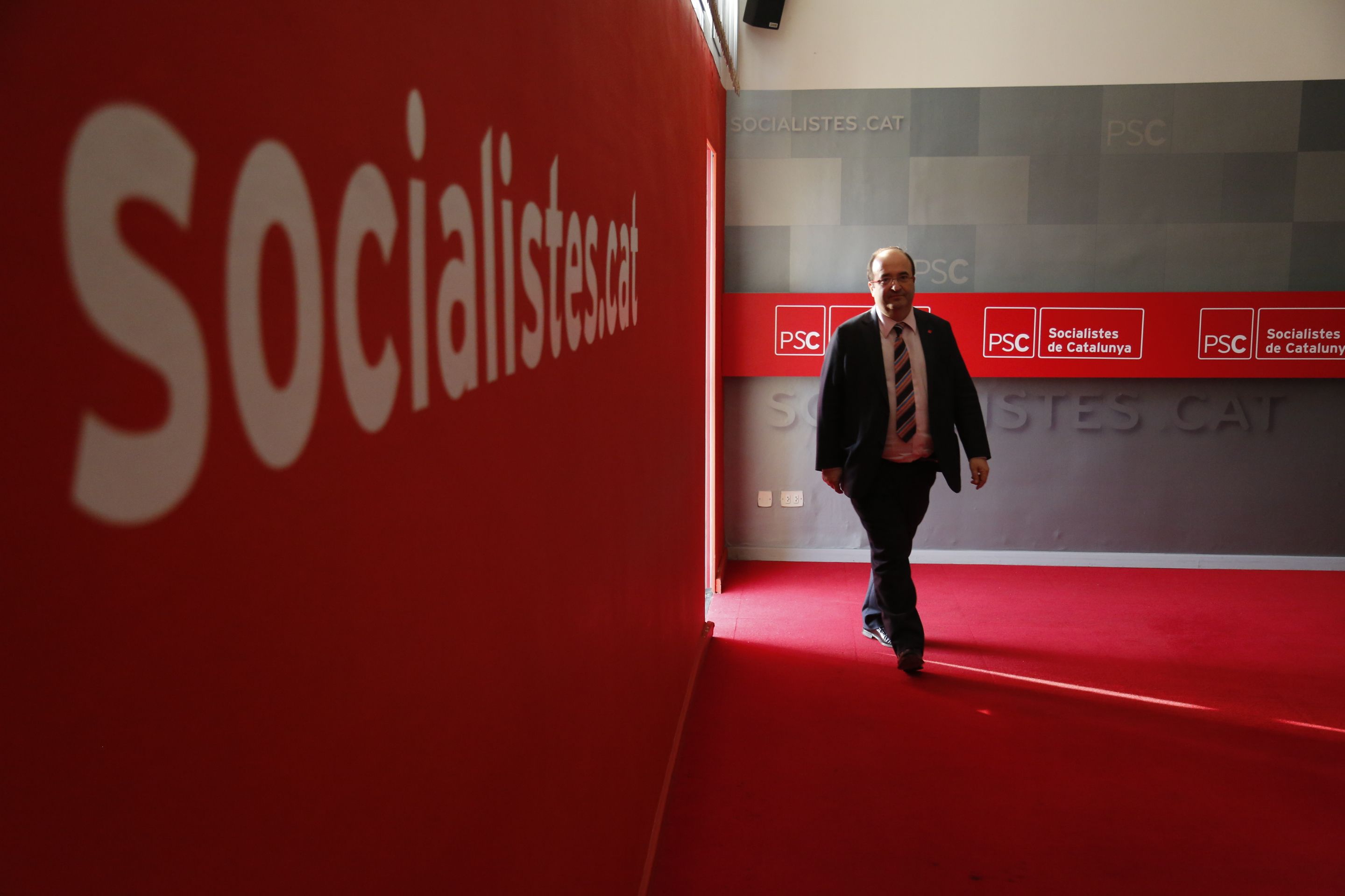 Iceta rechaza "premios de consolación" para quien se presente a las primarias