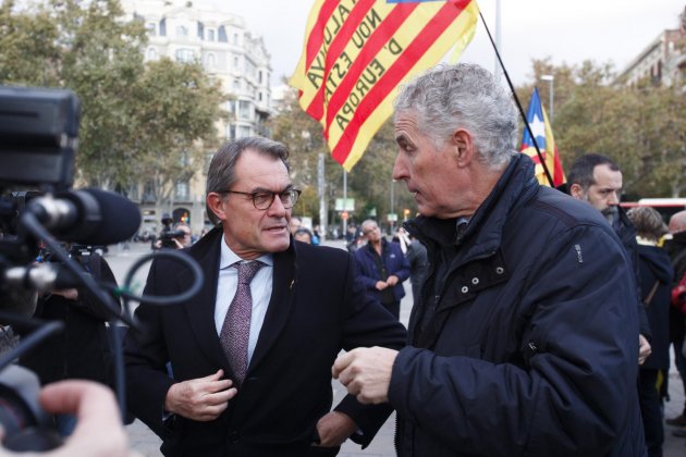 Artur Mas juicio tuesta lazos amarillos Mireia Comas