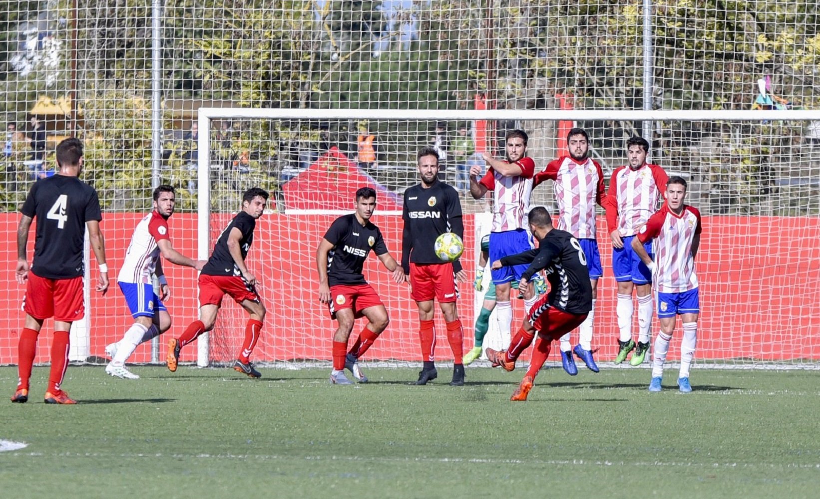El Centre d'Esports l'Hospitalet, més líder de Tercera
