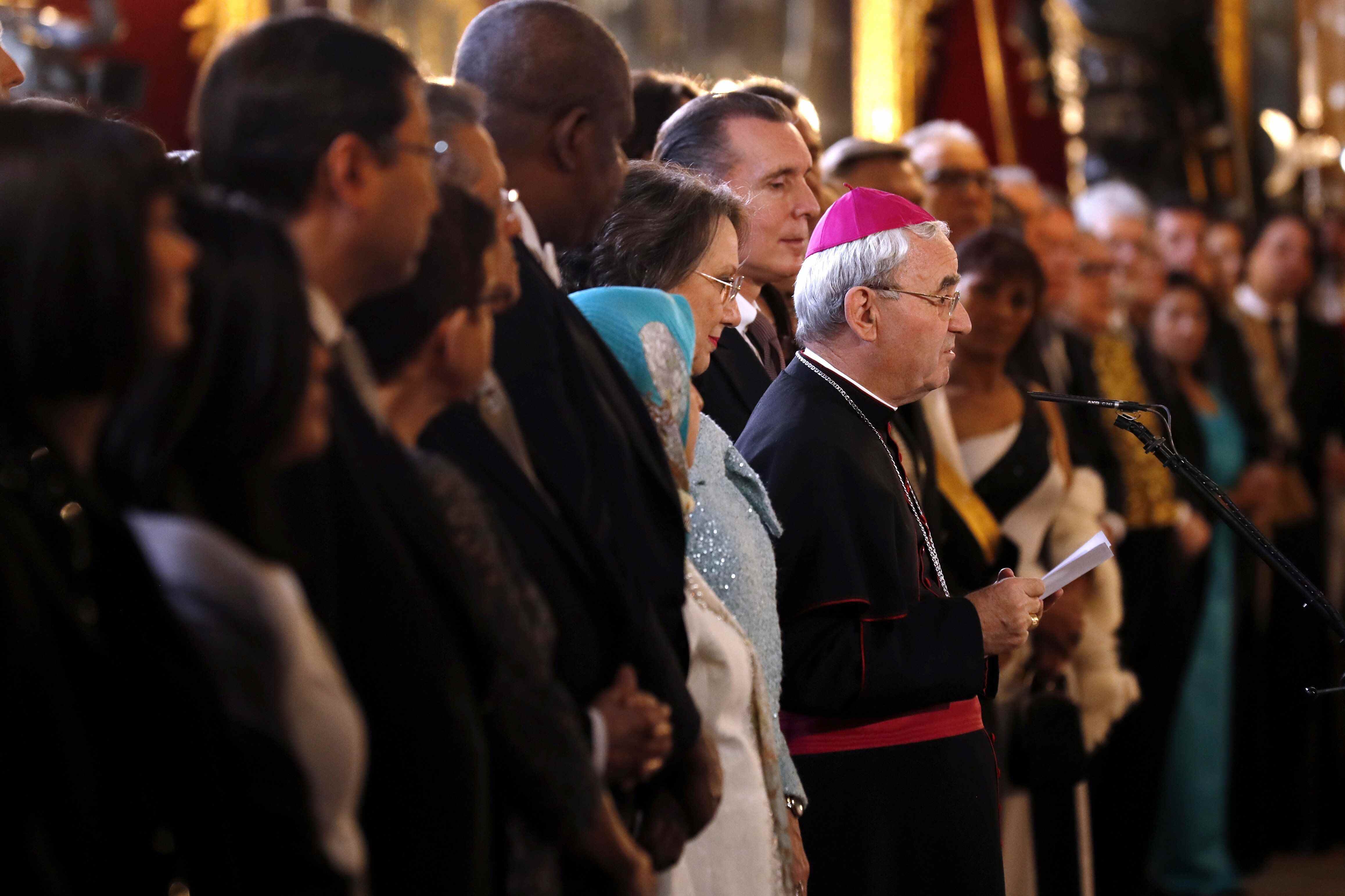 El representante del Vaticano traslada al Rey su apoyo a la unidad de España