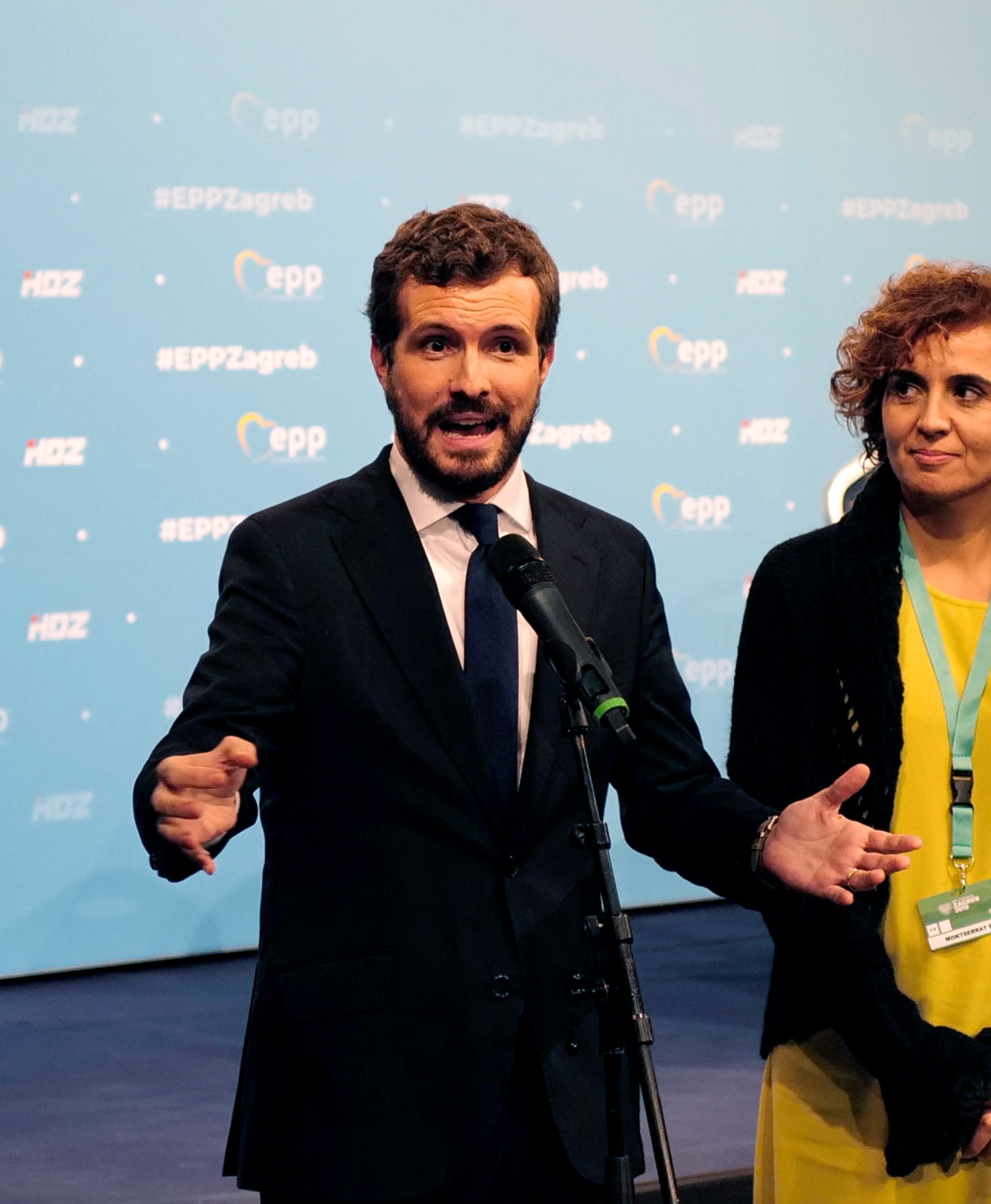 Casado brinda a Sánchez apoyo para gobernar sin depender de los independentistas