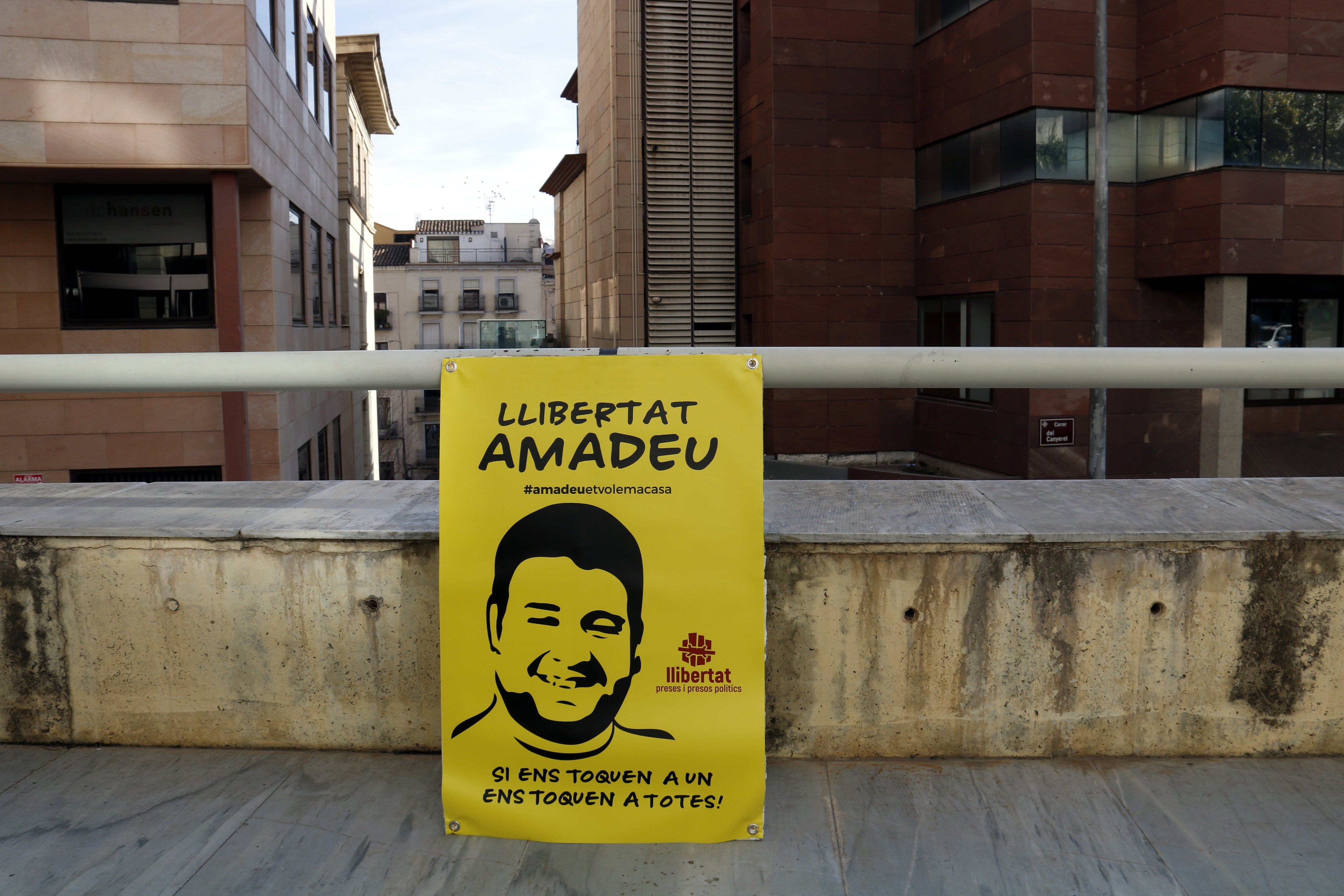 Liberan a un preso por las protestas en Lleida (y el Estado lo expulsa porque es marroquí)