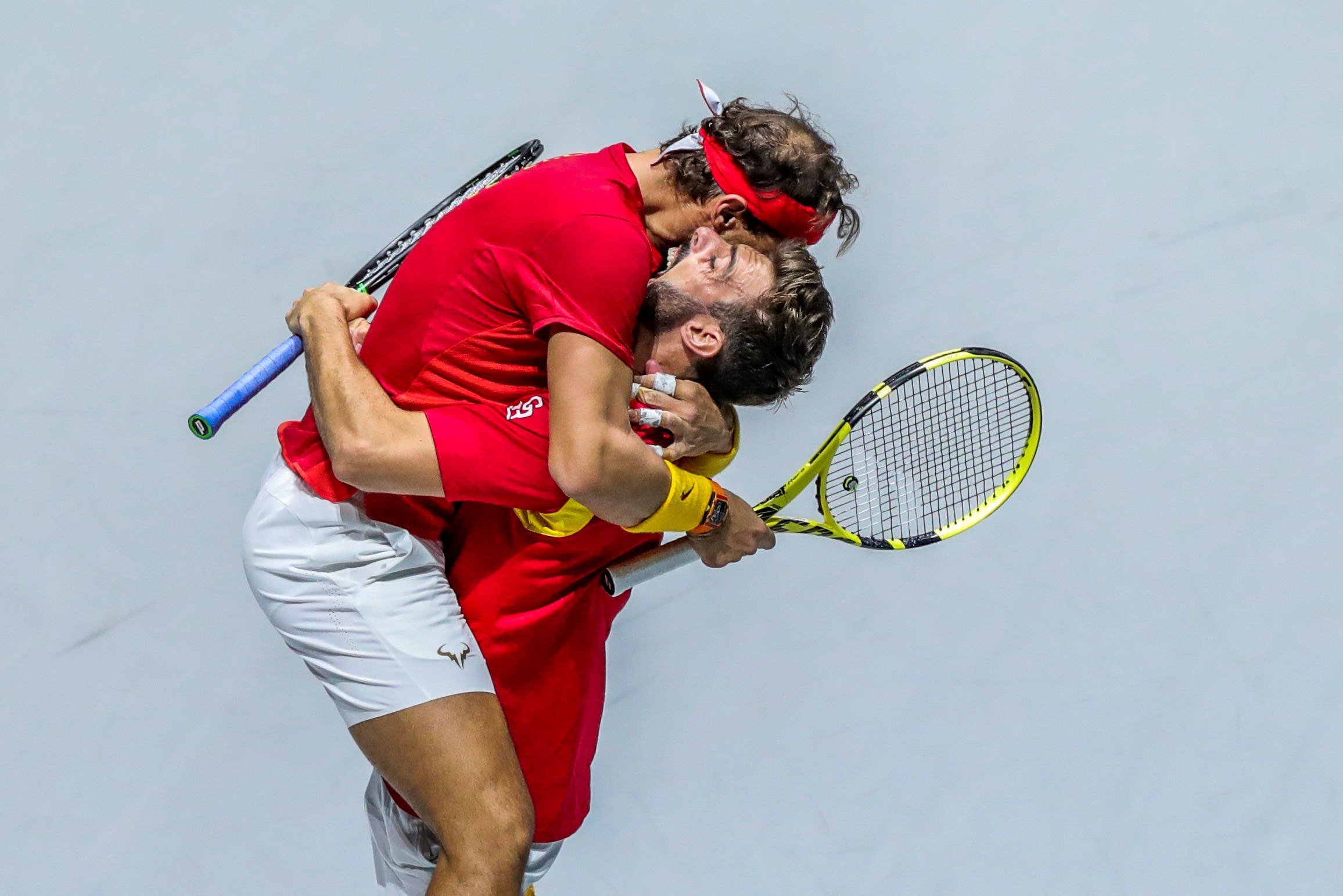 Nadal y Granollers guían a España a las semifinales de la Davis (2-1)