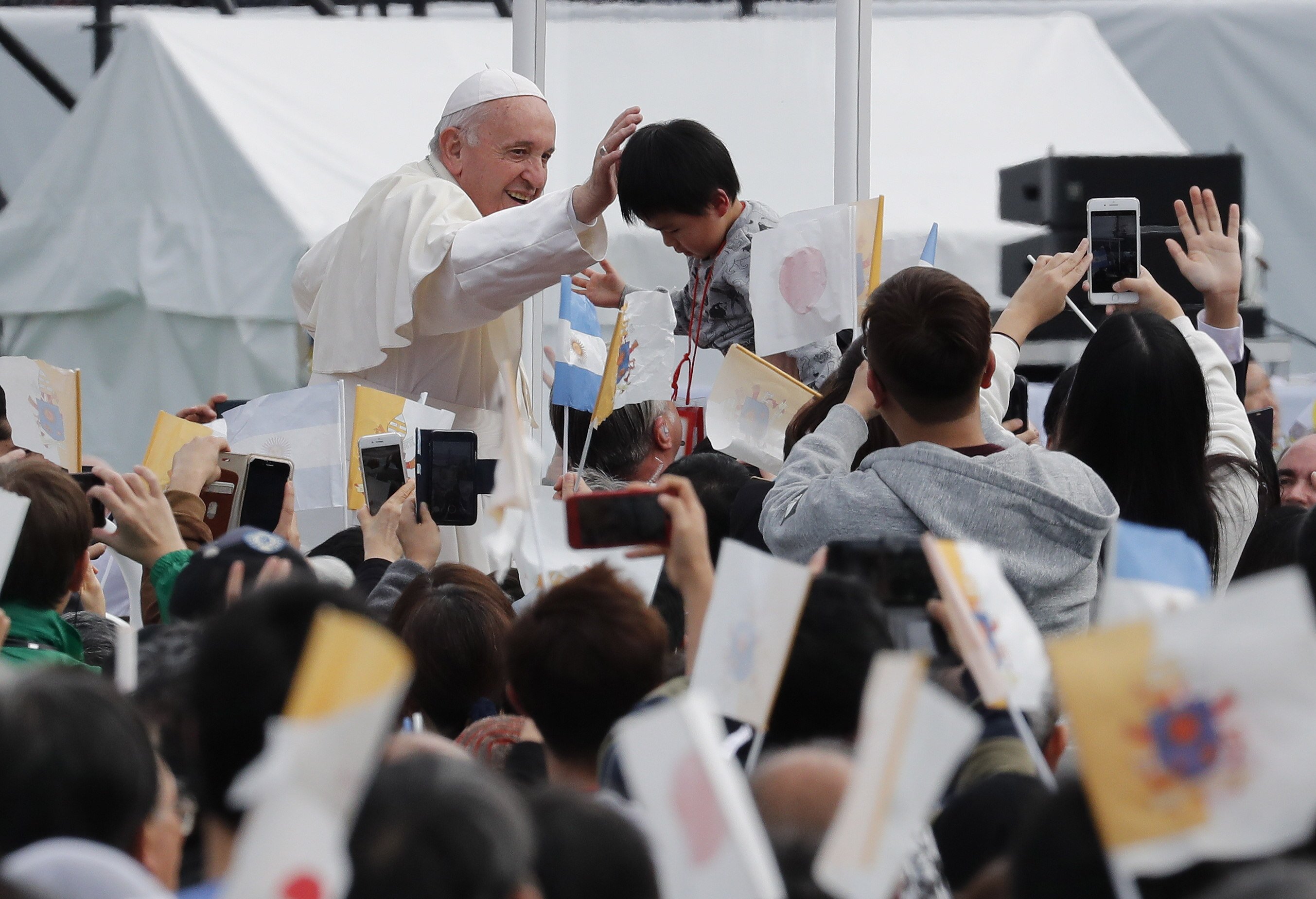 El Papa reclama des de Nagasaki un món lliure d'armes nuclears