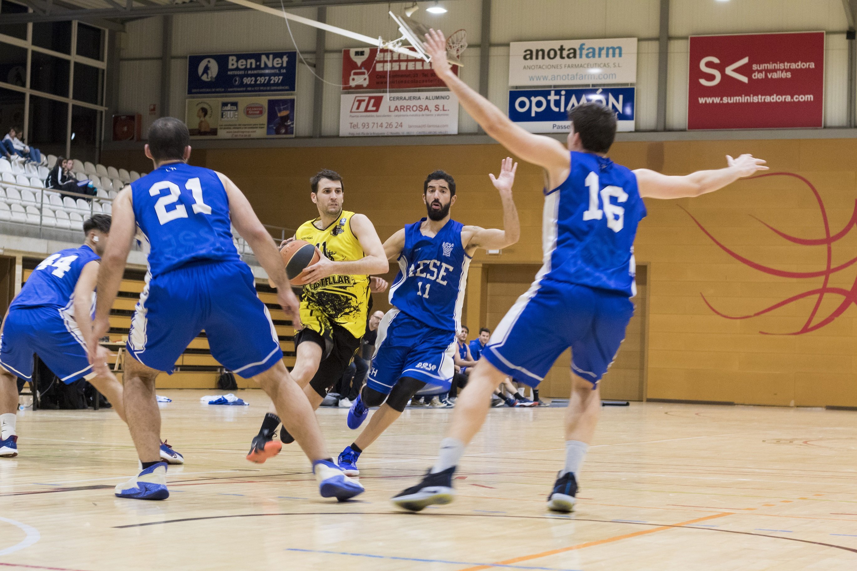 Remuntada espectacular del CB Artés a la pista del Basquet Pia per continuar invicte