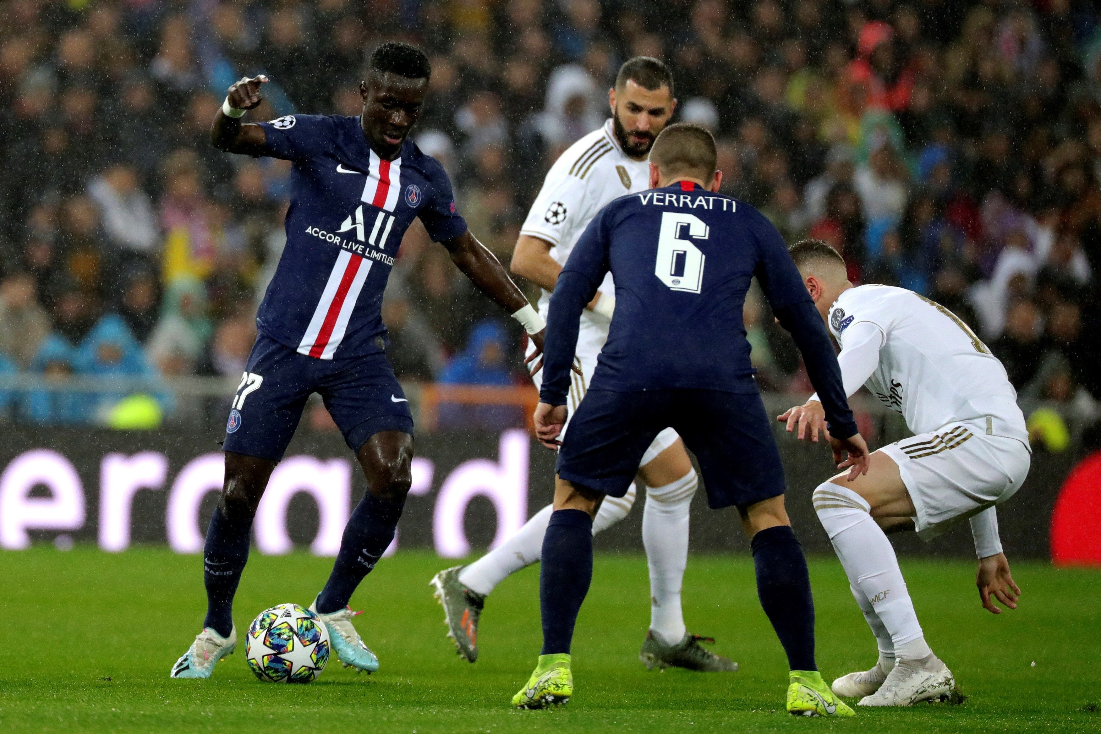 El Madrid empata però el PSG serà primer de grup