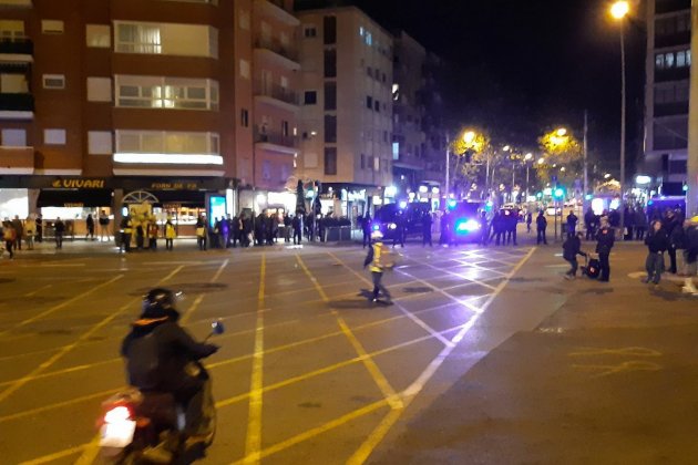brimo mossos meridiana - meridiana resisteix