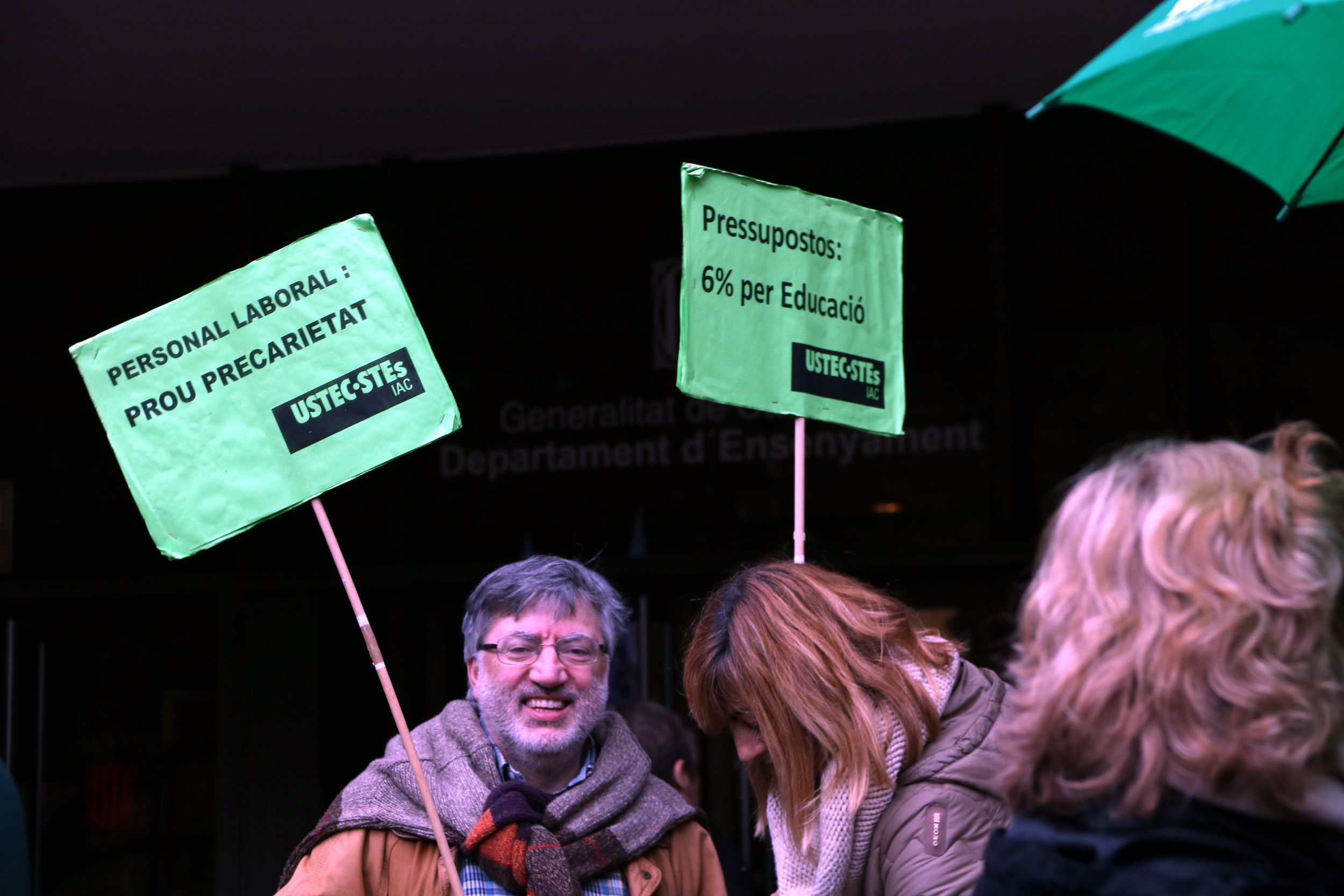 USTEC desconvocará la huelga cuando se firme el acuerdo de 5.500 docentes más