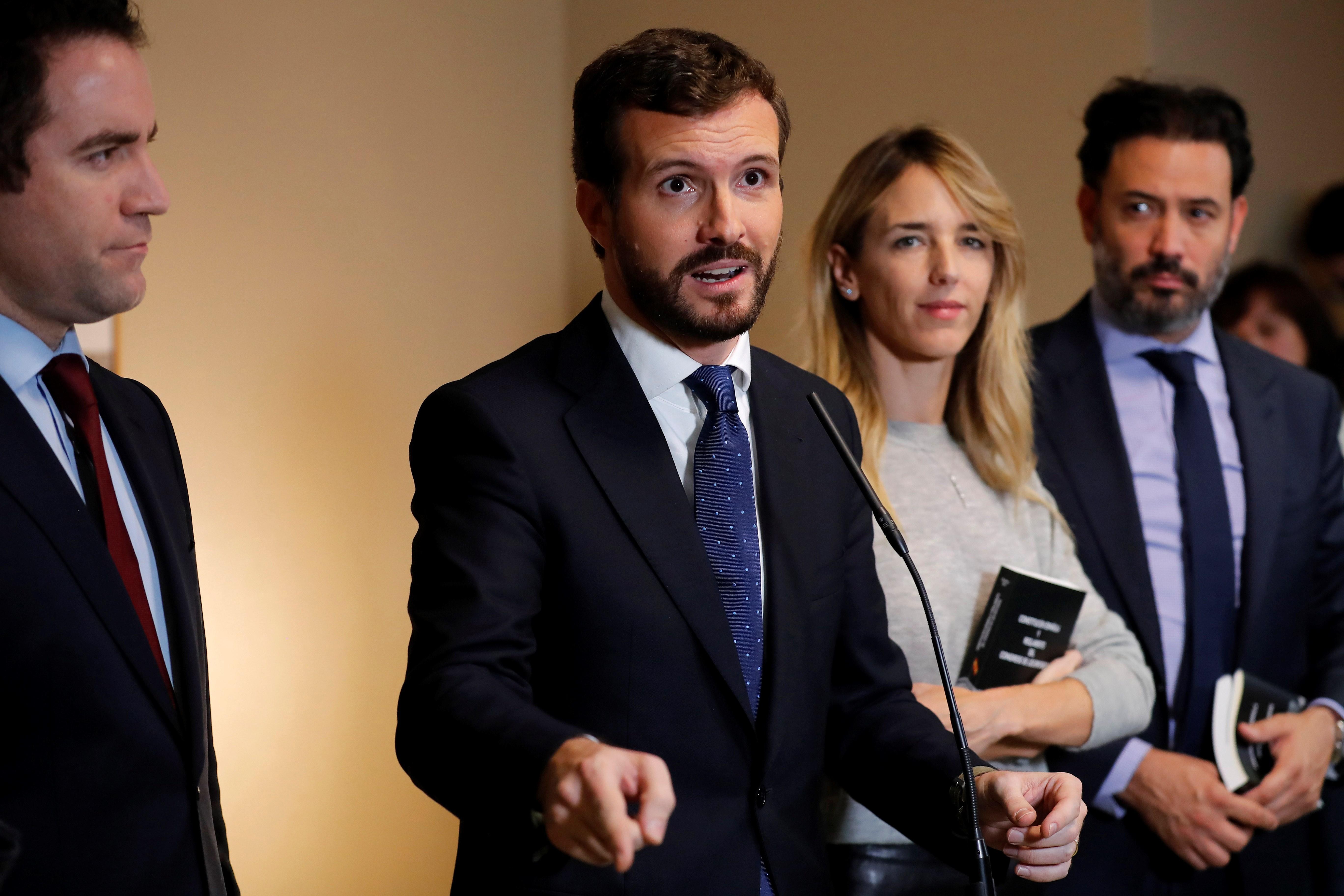 Casado anuncia que recorrerà el nomenament de Delgado com a fiscal general