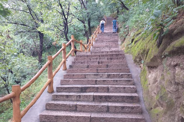 escaleras|escalas muralla merce