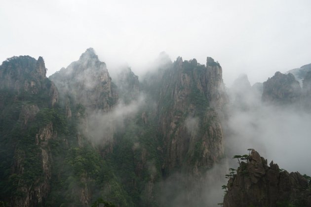 huang shan nuvols 