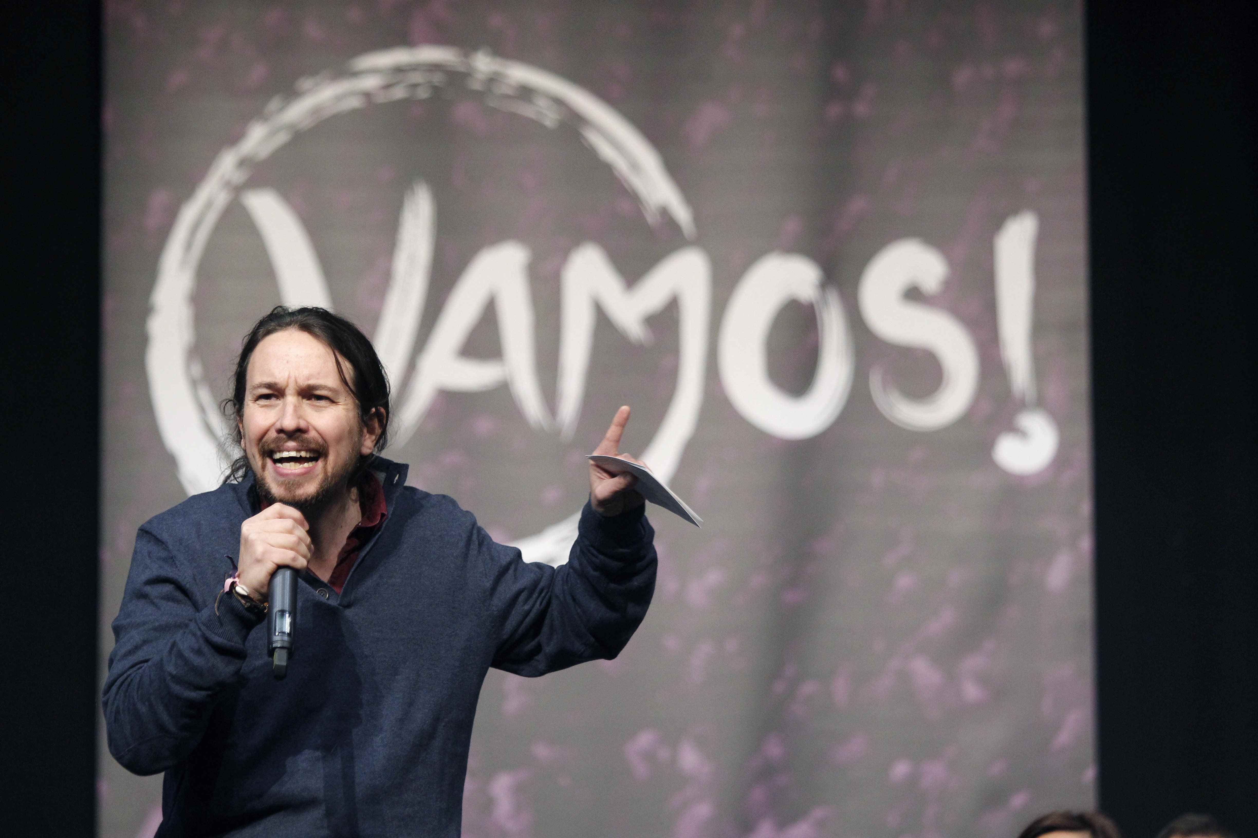 PSOE i Podemos es juguen el lideratge de l'esquerra en els seus congressos