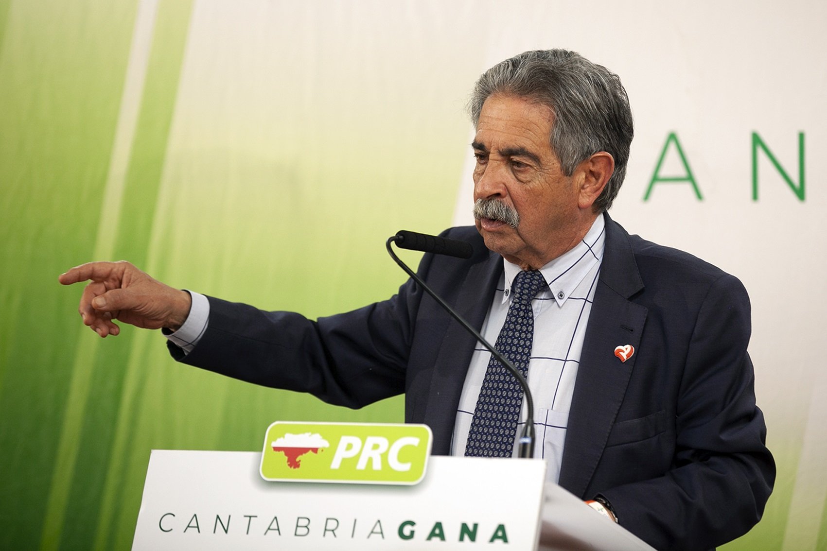 Revilla veu "inacceptables" les exigències d'ERC per donar suport a Sánchez