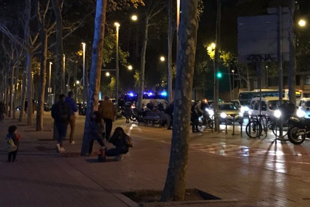 furgons mossos fabra puig - anonymous furgons mossos fabra puig - anonymous