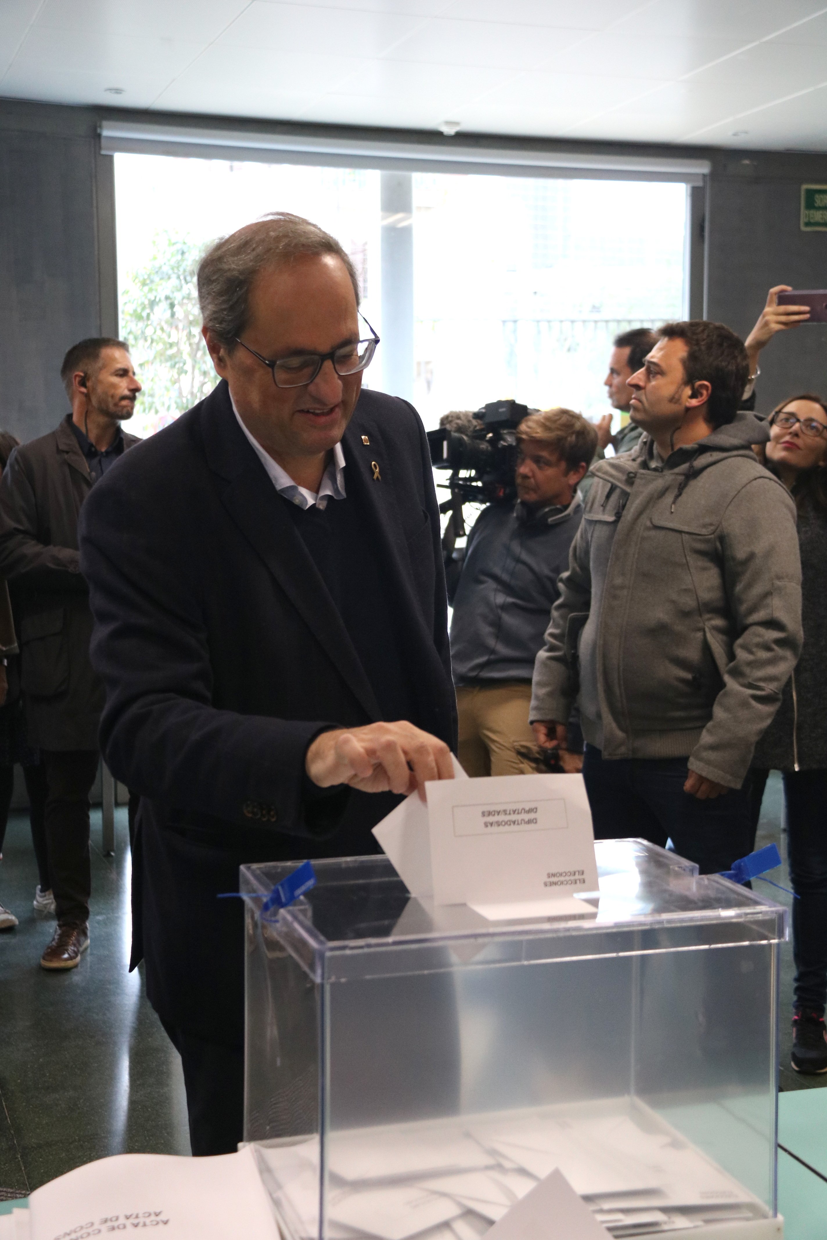 Bodyguards say Spanish police trailed Catalan president during general election