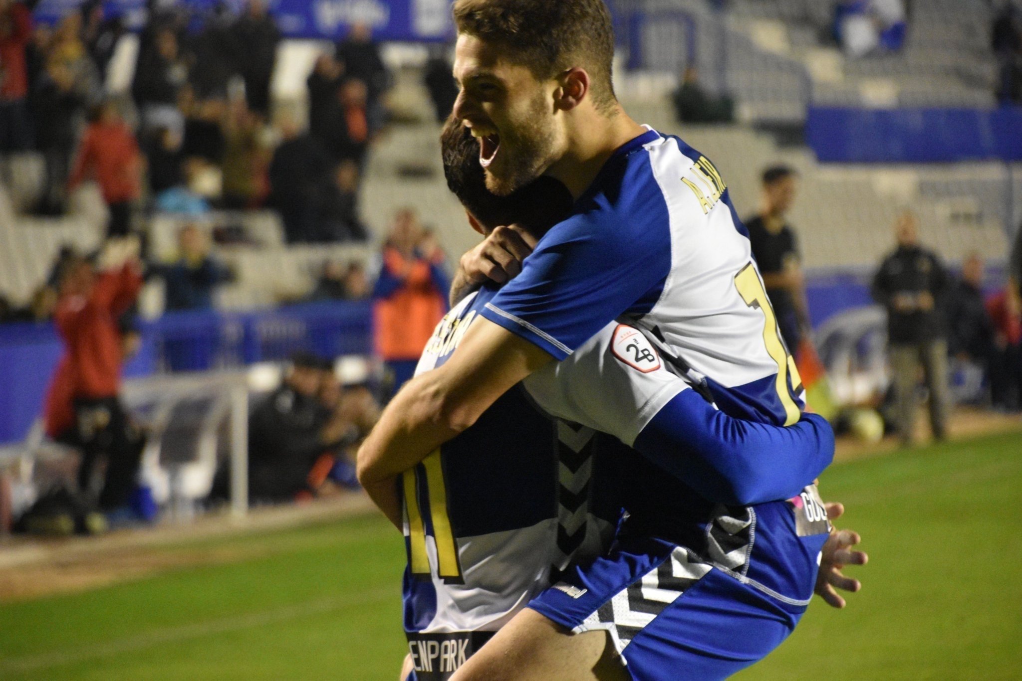 Un CE Sabadell amb números d’ascens assalta el lideratge de Segona B