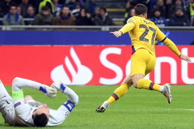 Carles Perez gol Inter Mila Champions Barca EFE