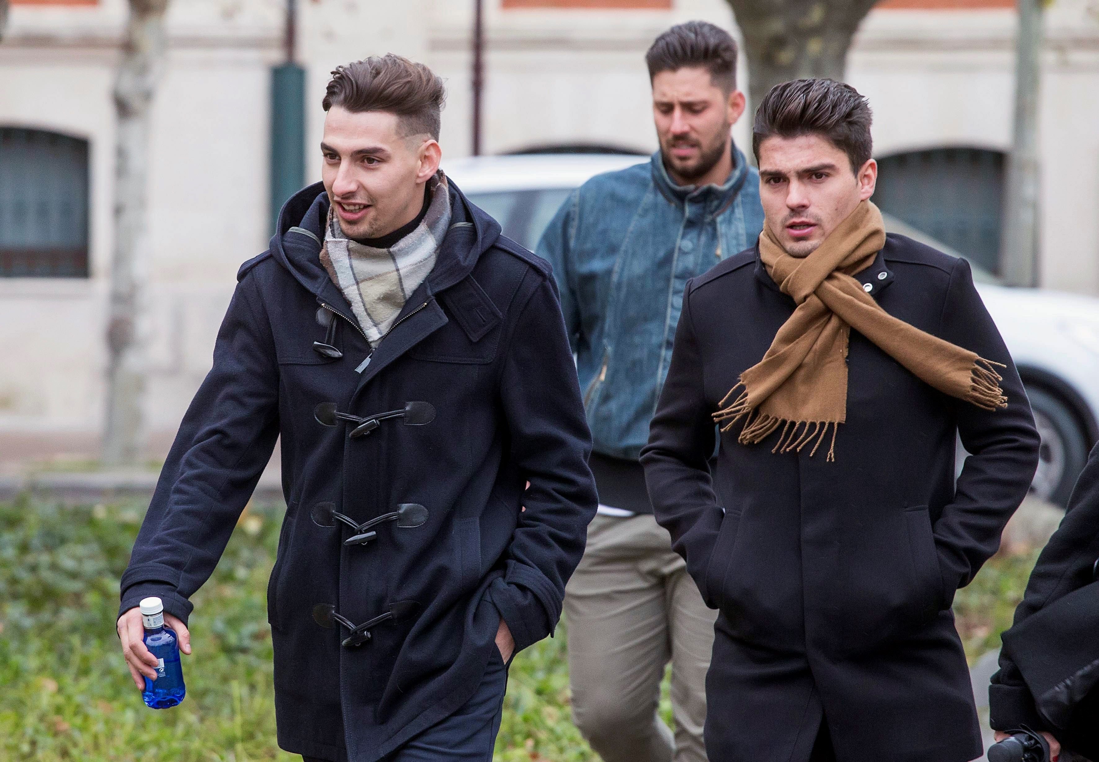 VÍDEO | Manifestació a Aranda de Duero a favor dels condemnats per agressió sexual a una menor