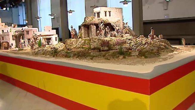 Bandera España belén|pesebre Madrid ATlas