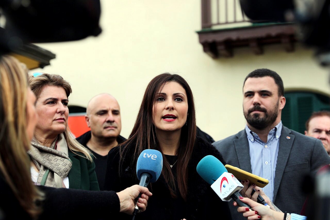 Cs y PP salen en tromba contra Iceta: "Rompe la soberanía nacional"