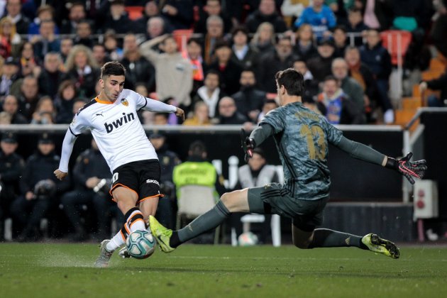 ferran torres courtois madrid valencia efe