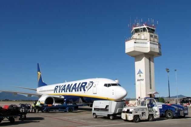 ryanair aeropuerto girona costa brava acn