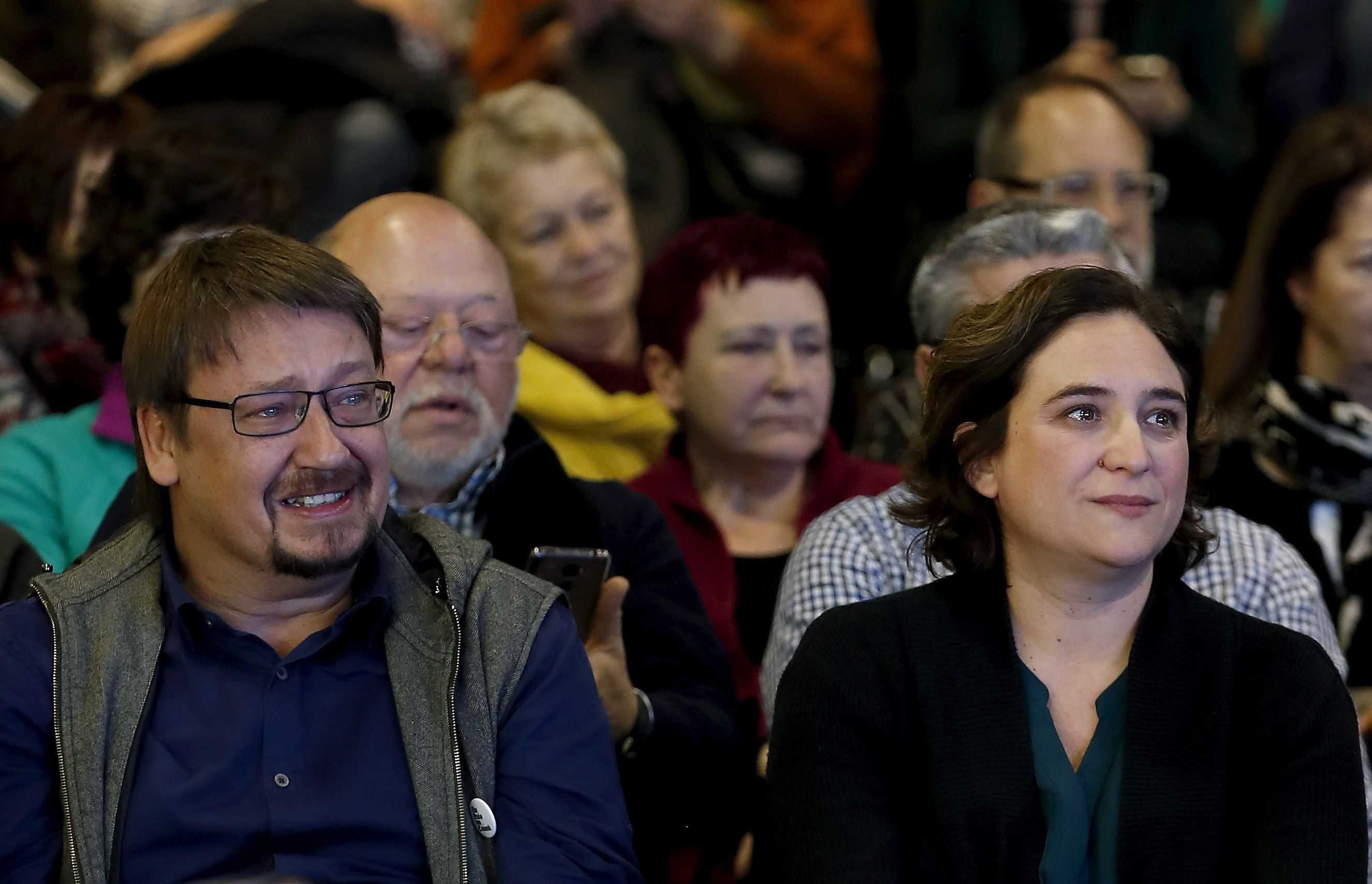 Domènech busca suports al Congrés a una comissió pel referèndum