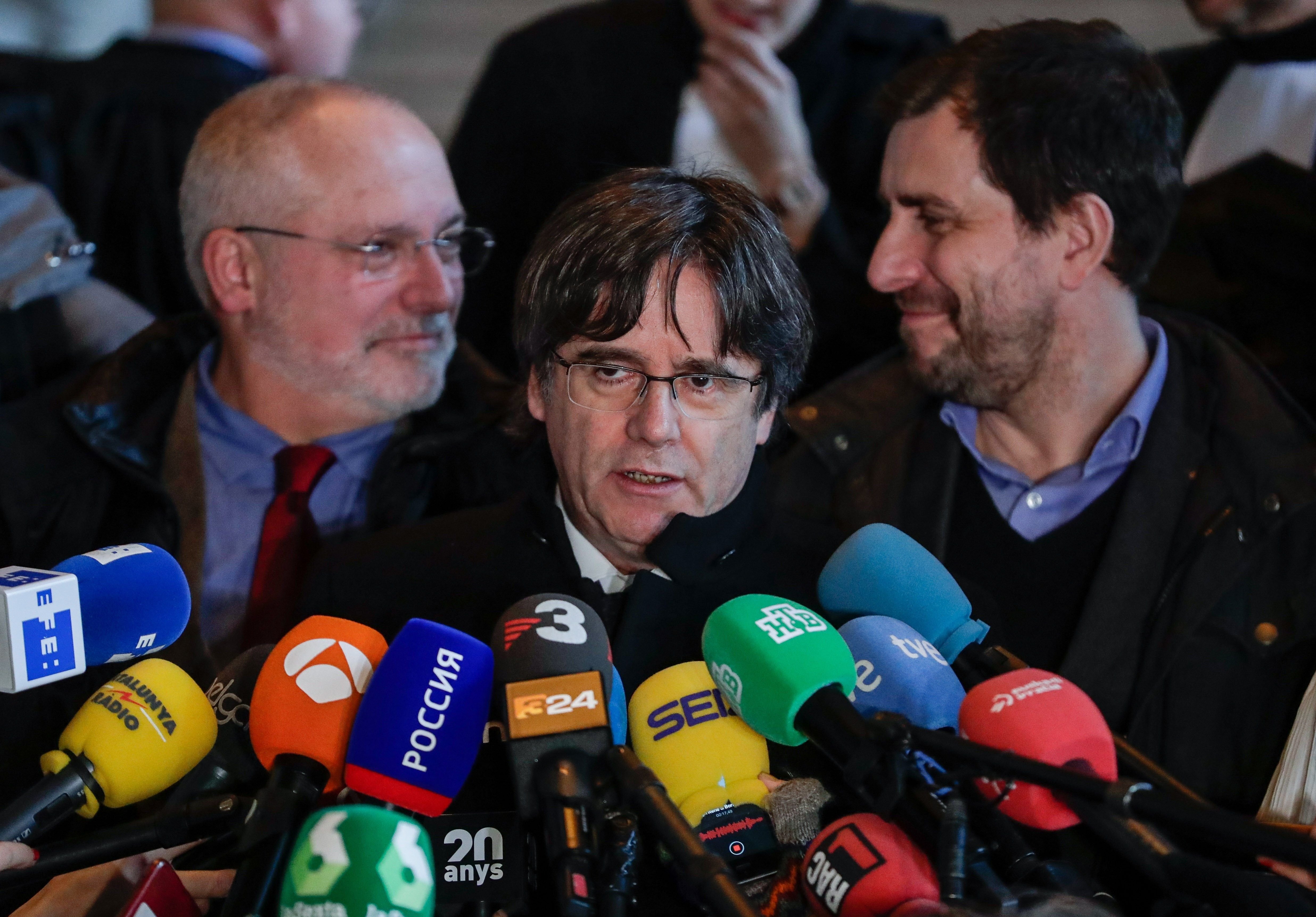 Puigdemont denuncia "falta de neutralidad" en algunos eurócratas