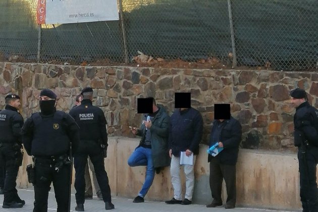 retenidos Mossos Camp Nou Clásico