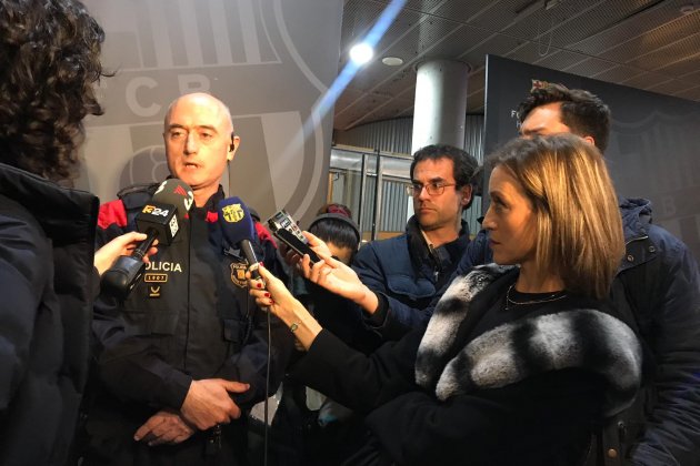 cap mossos tsunami camp nou - gemma liñan