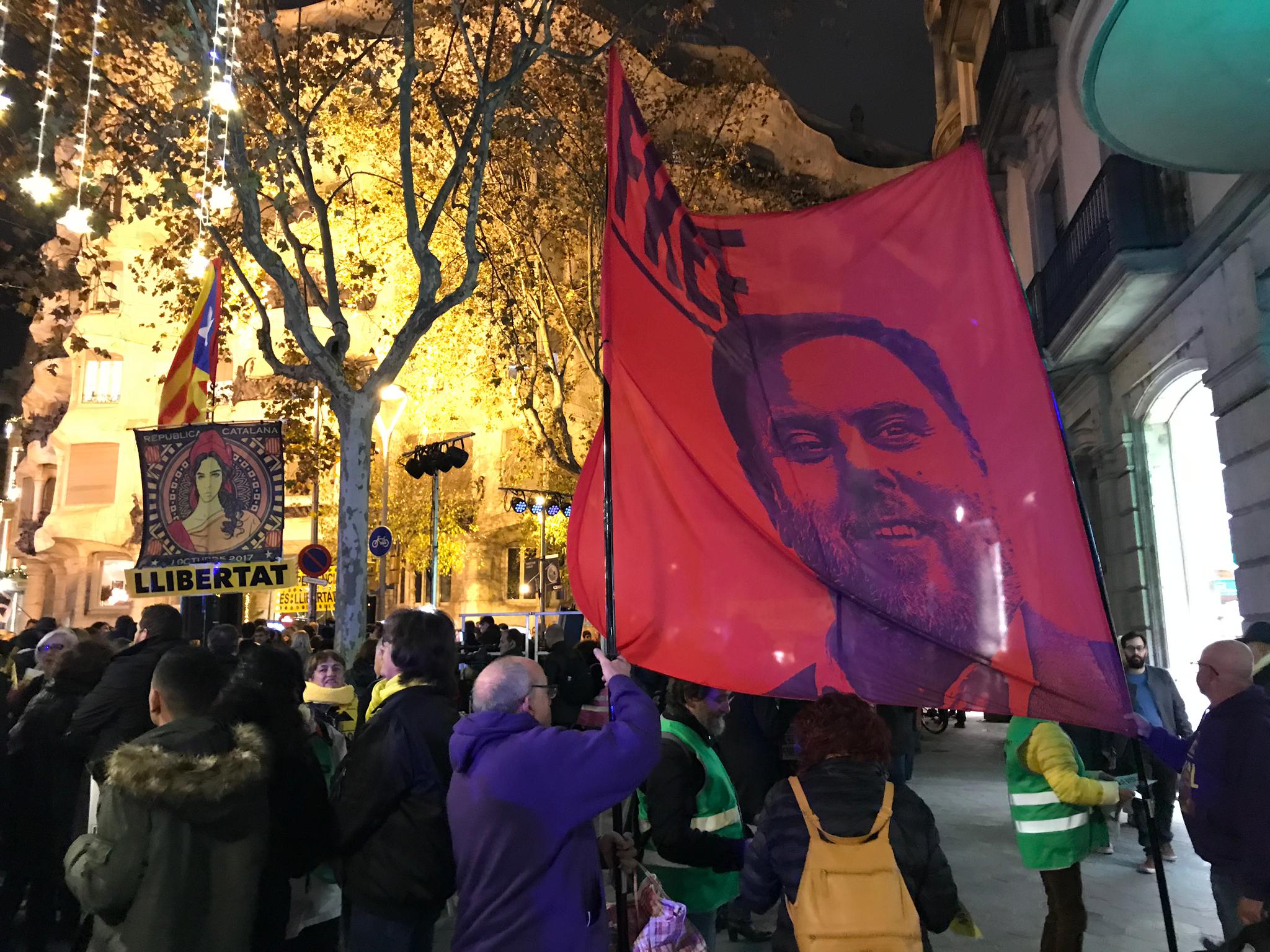 El independentismo exhibe unidad en apoyo a Torra y Junqueras