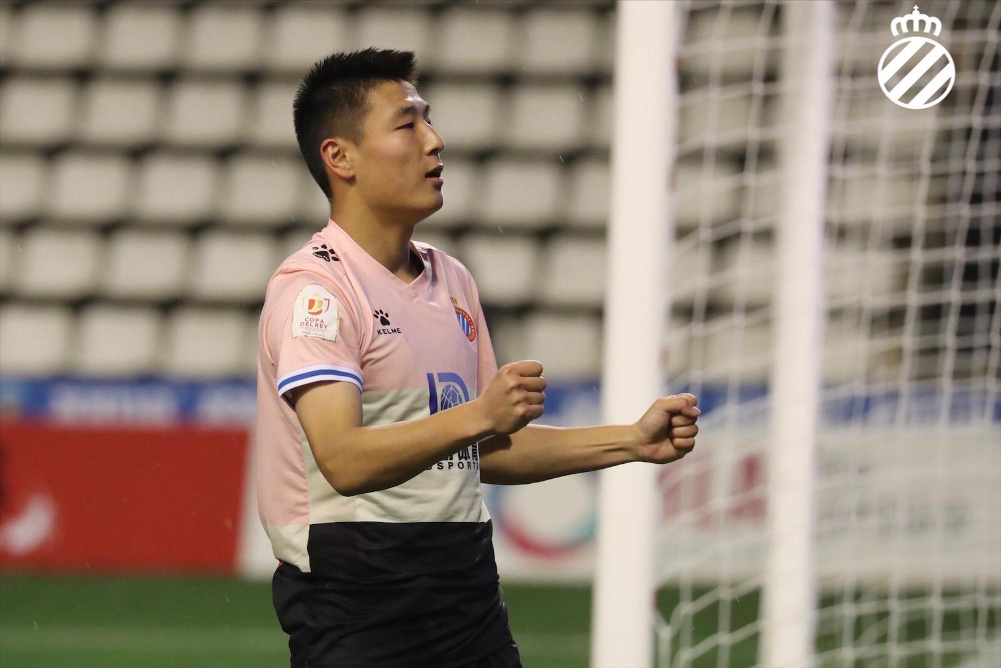 Un doblete de Wu Lei elimina al Lleida de la Copa del Rey (0-2)
