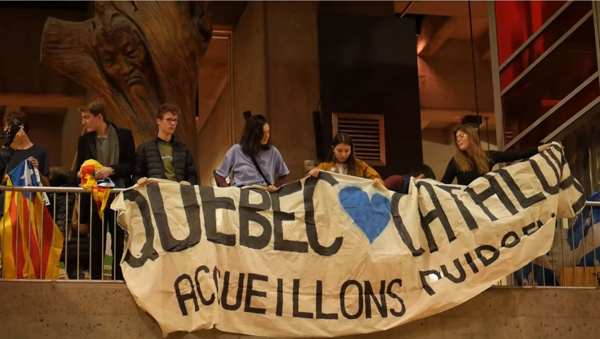 Jóvenes quebequeses se movilizan por Catalunya (y para que los visite Puigdemont)