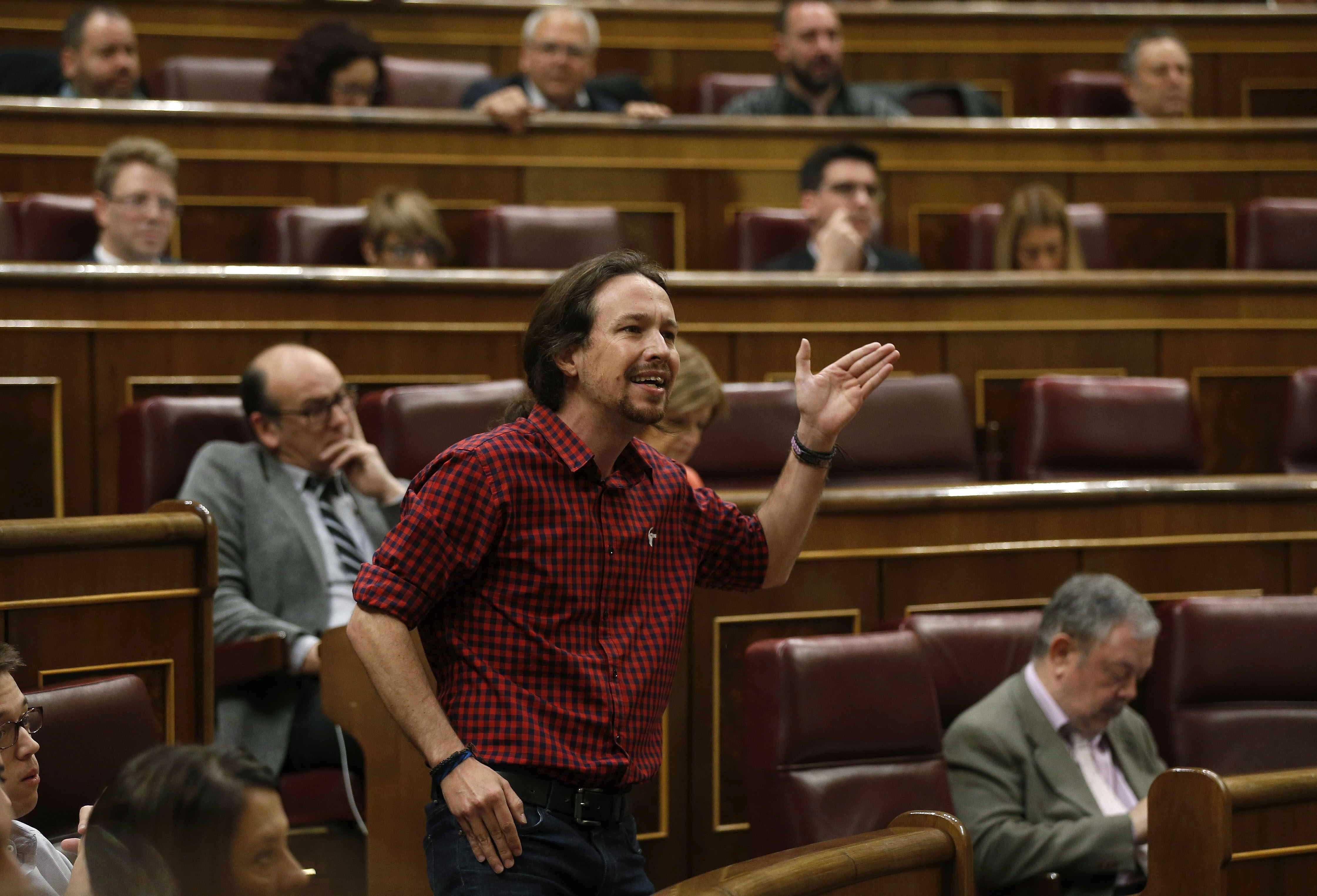 El PP es manté i Podemos-IU supera el PSOE i C's