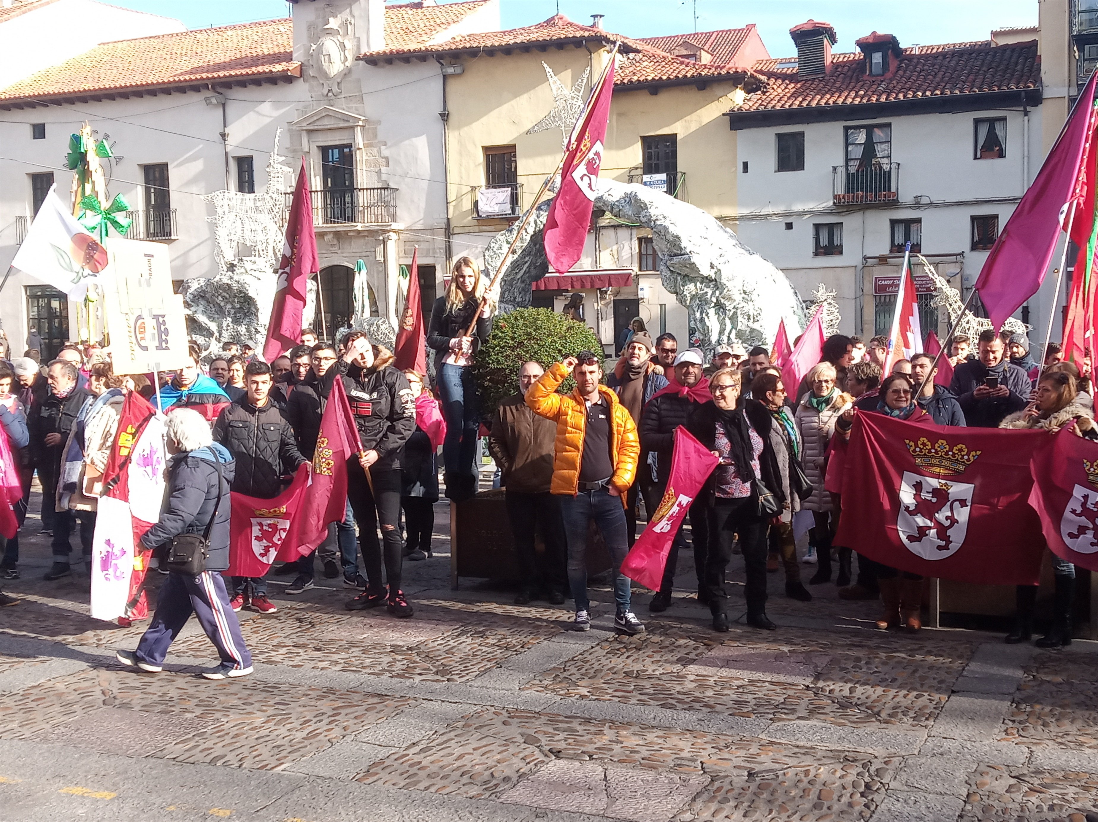 Creix la crisi de Castella: tres pobles més se sumen a la secessió