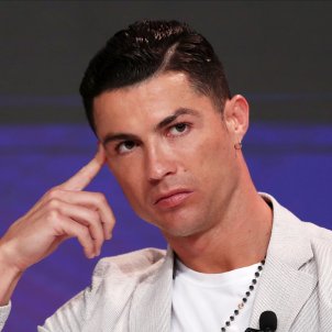 cristiano ronaldo dit al cap abu dabi efe cristiano ronaldo dit al cap abu dabi efe
