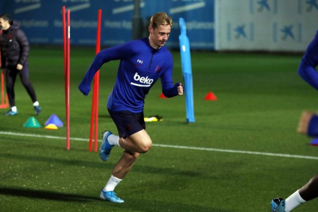 de jong primer entrenament @FCB