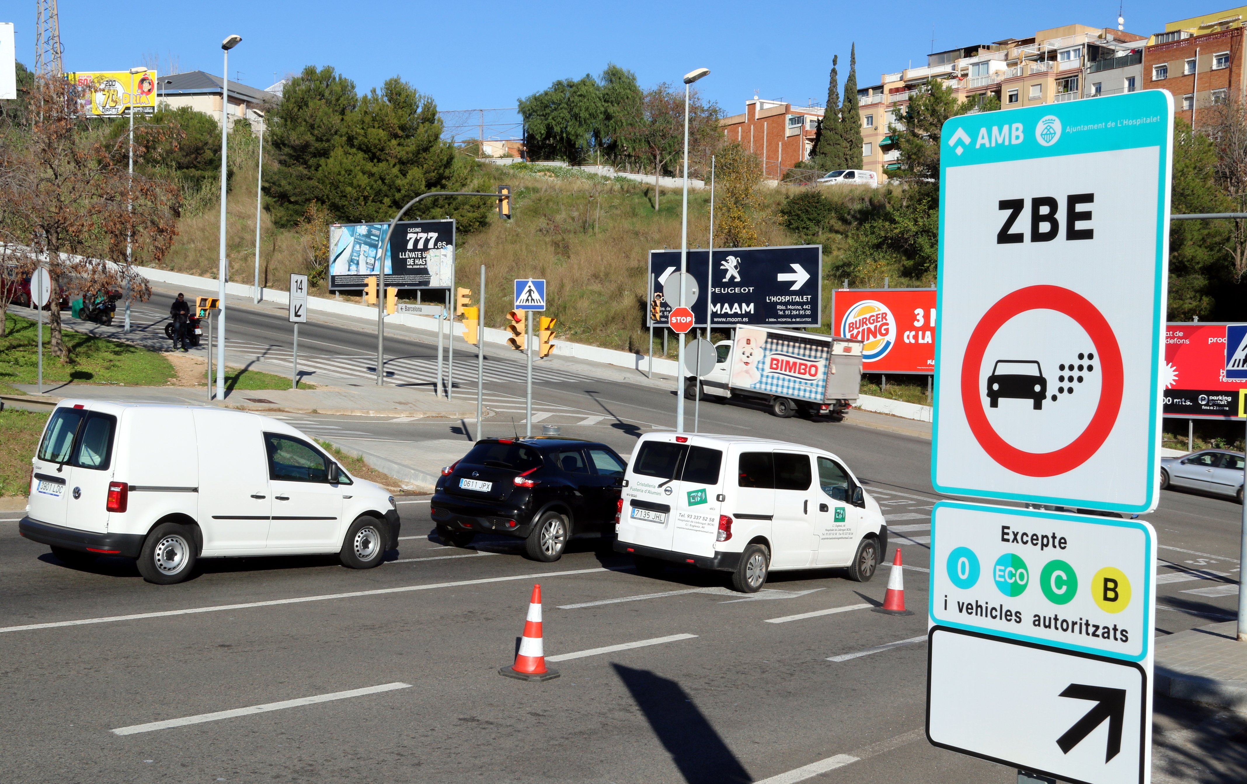 Tot el que has de saber per circular per la Zona de Baixes Emissions a Barcelona
