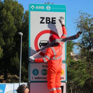 El registre de vehicles contaminants de la ZBE no para de créixer