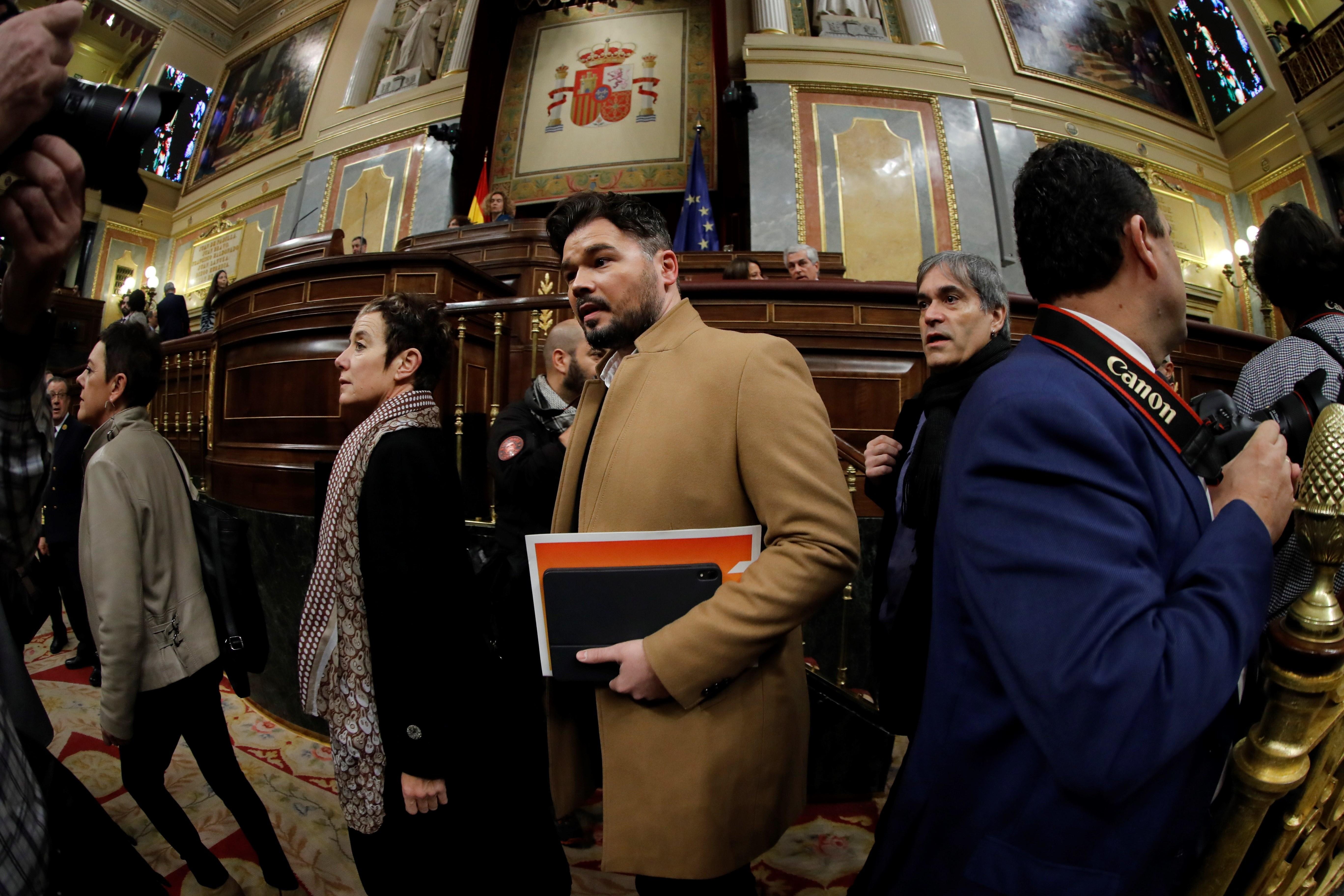 Tots pendents de Rufián