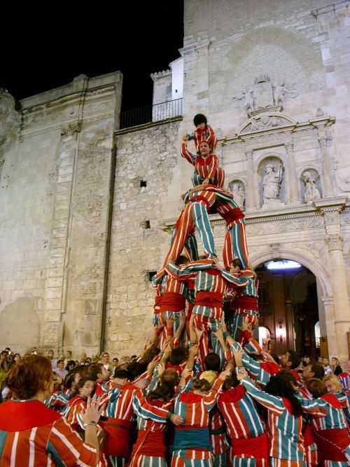 València apel·la a l'orgull per superar el faraonisme del PP