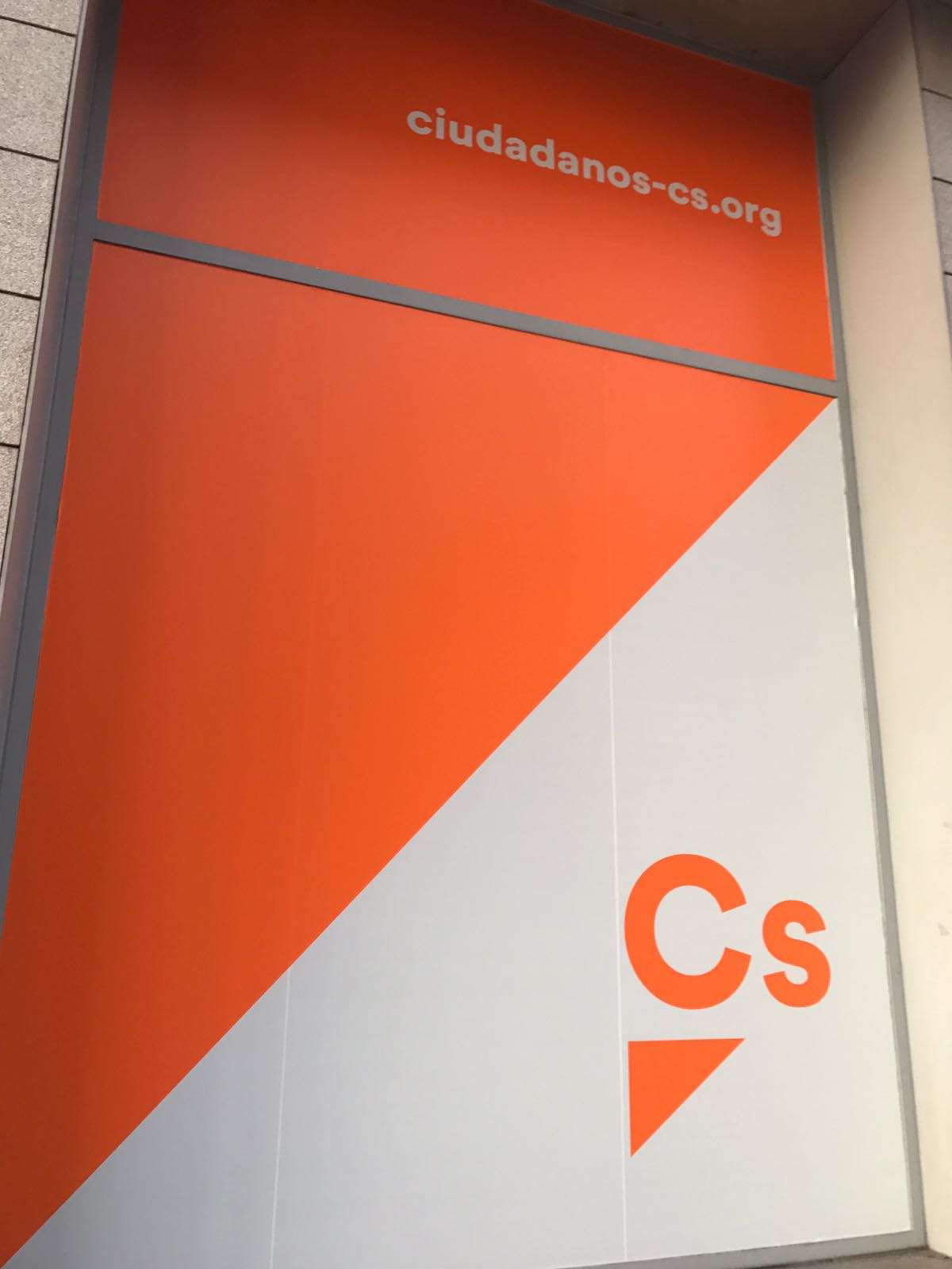El nuevo logotipo de Cs, bajo sospecha de plagio