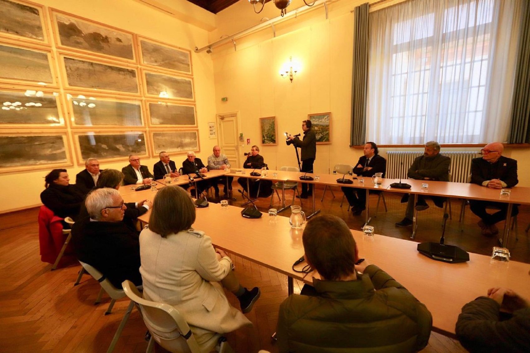 Los alcaldes de la Catalunya Nord cierran filas con el president Torra