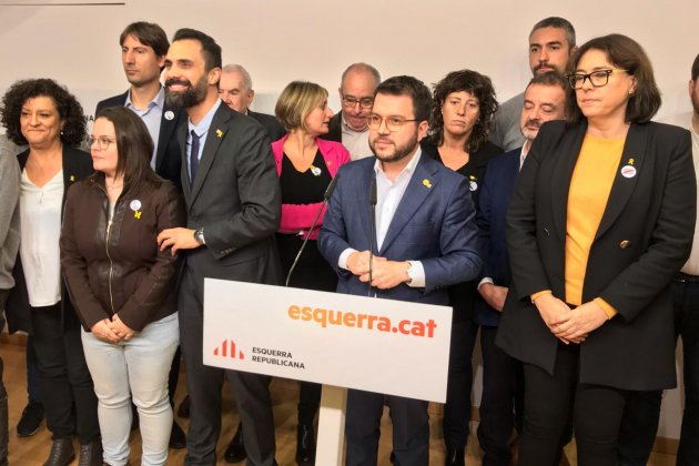 compareixença erc pere aragones - carlota camps