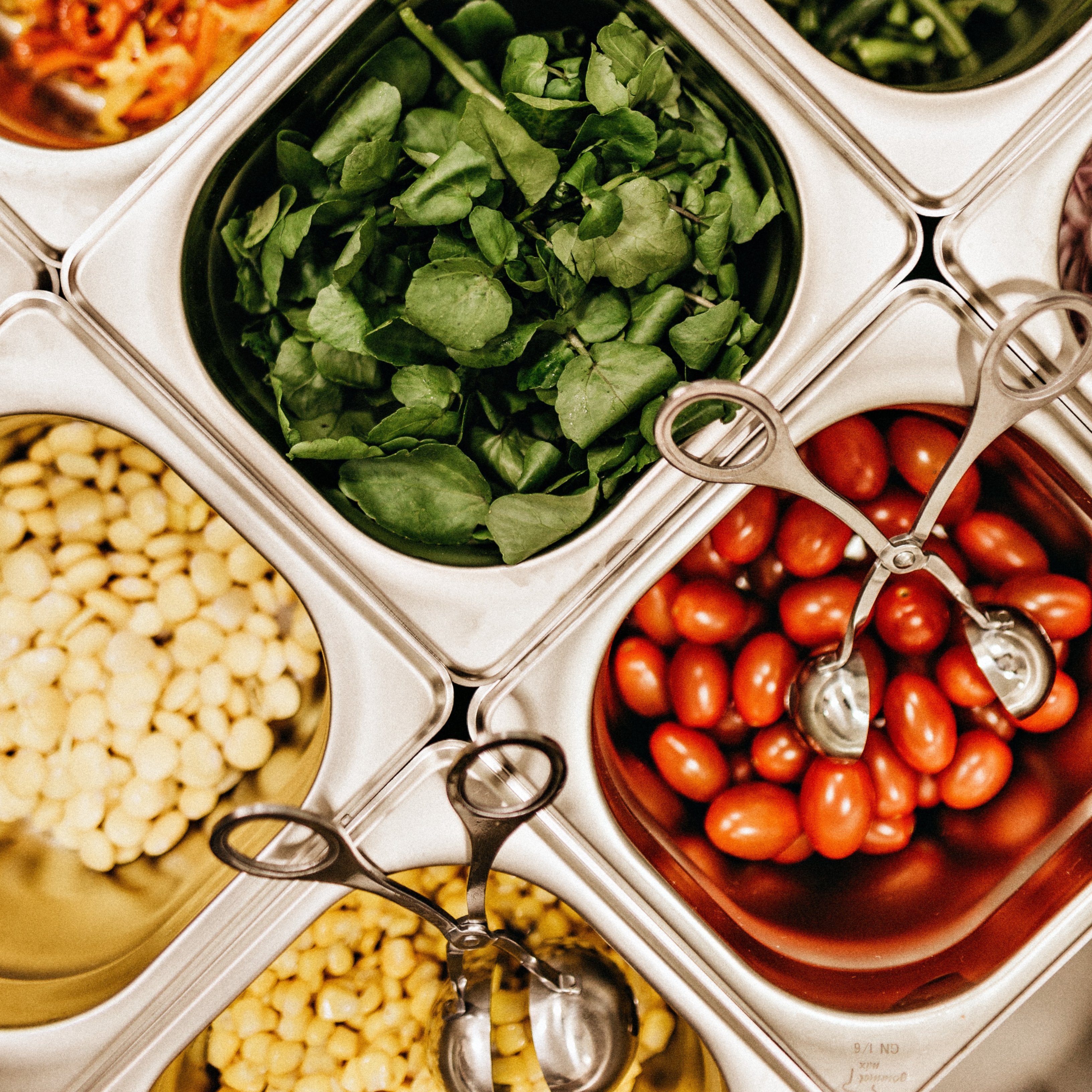 Cómo asegurarte de que tu hijo es bien alimentado en el comedor escolar